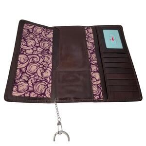 HOBO International Sadie Brown Large Leather Trifold Wallet Clutch Key Chain